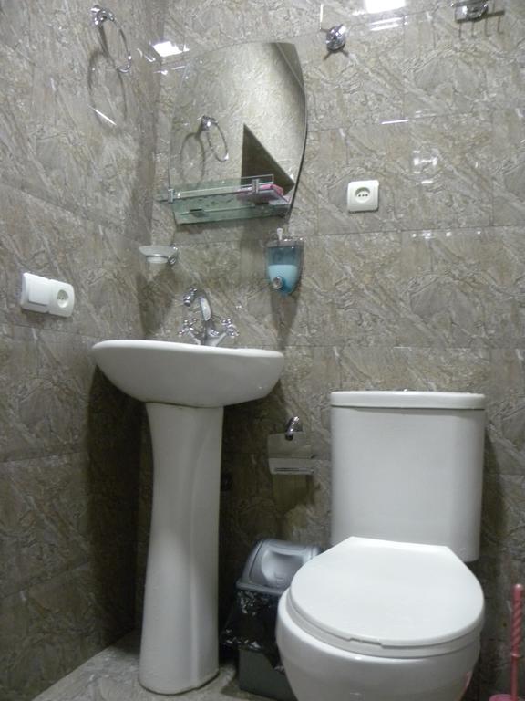 Mikheil Pitskhelauri Guest House Kazbegi Eksteriør bilde